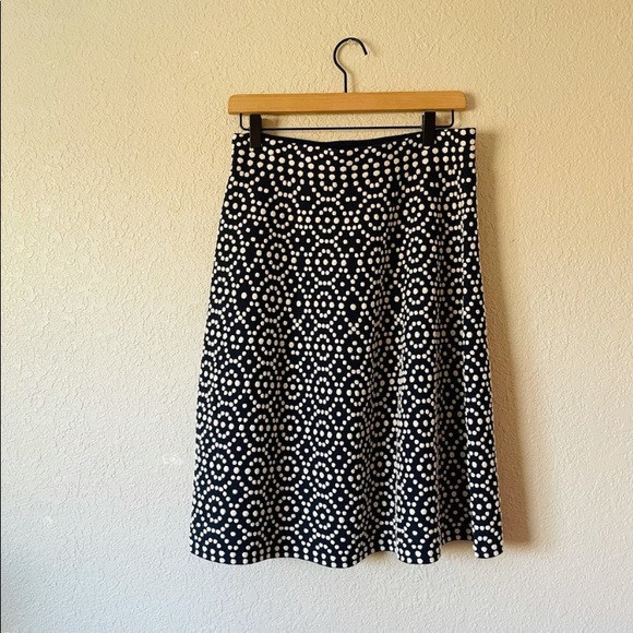 Boden a line navy and white polkadot textured skirt. Free shipping - Picture 5 of 8